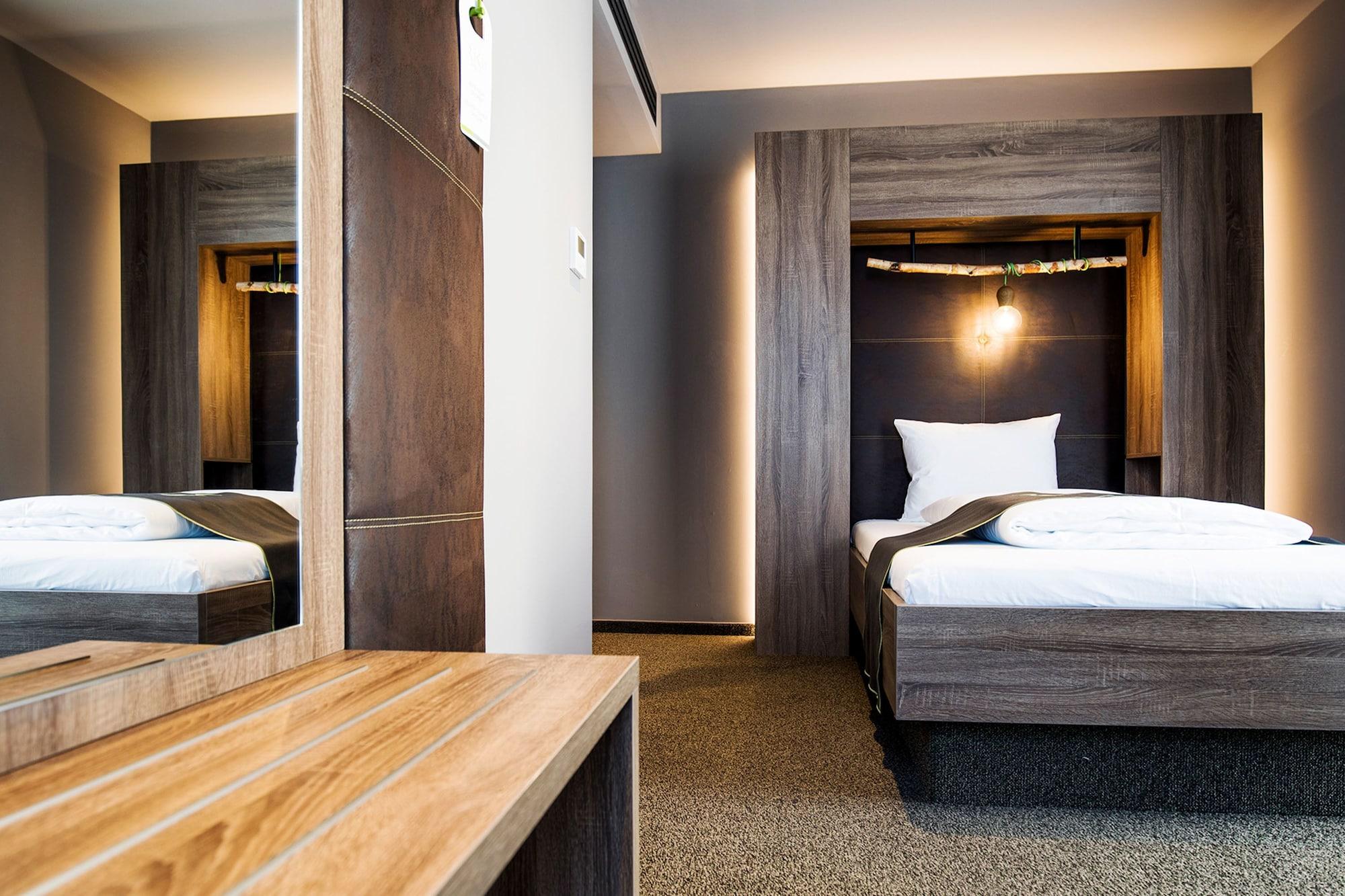 Riku Hotel Ulm Zewnętrze zdjęcie