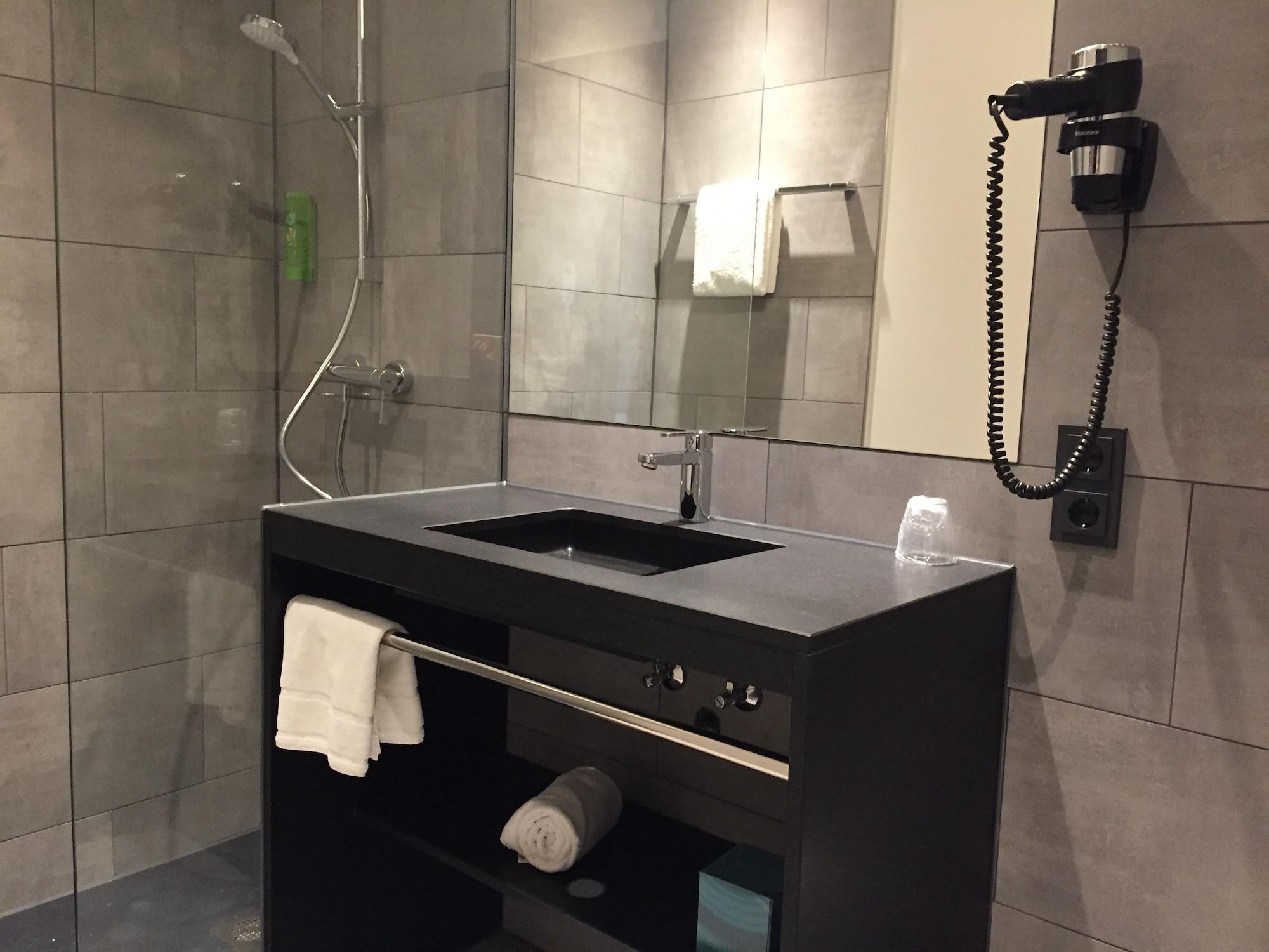 Riku Hotel Ulm Zewnętrze zdjęcie