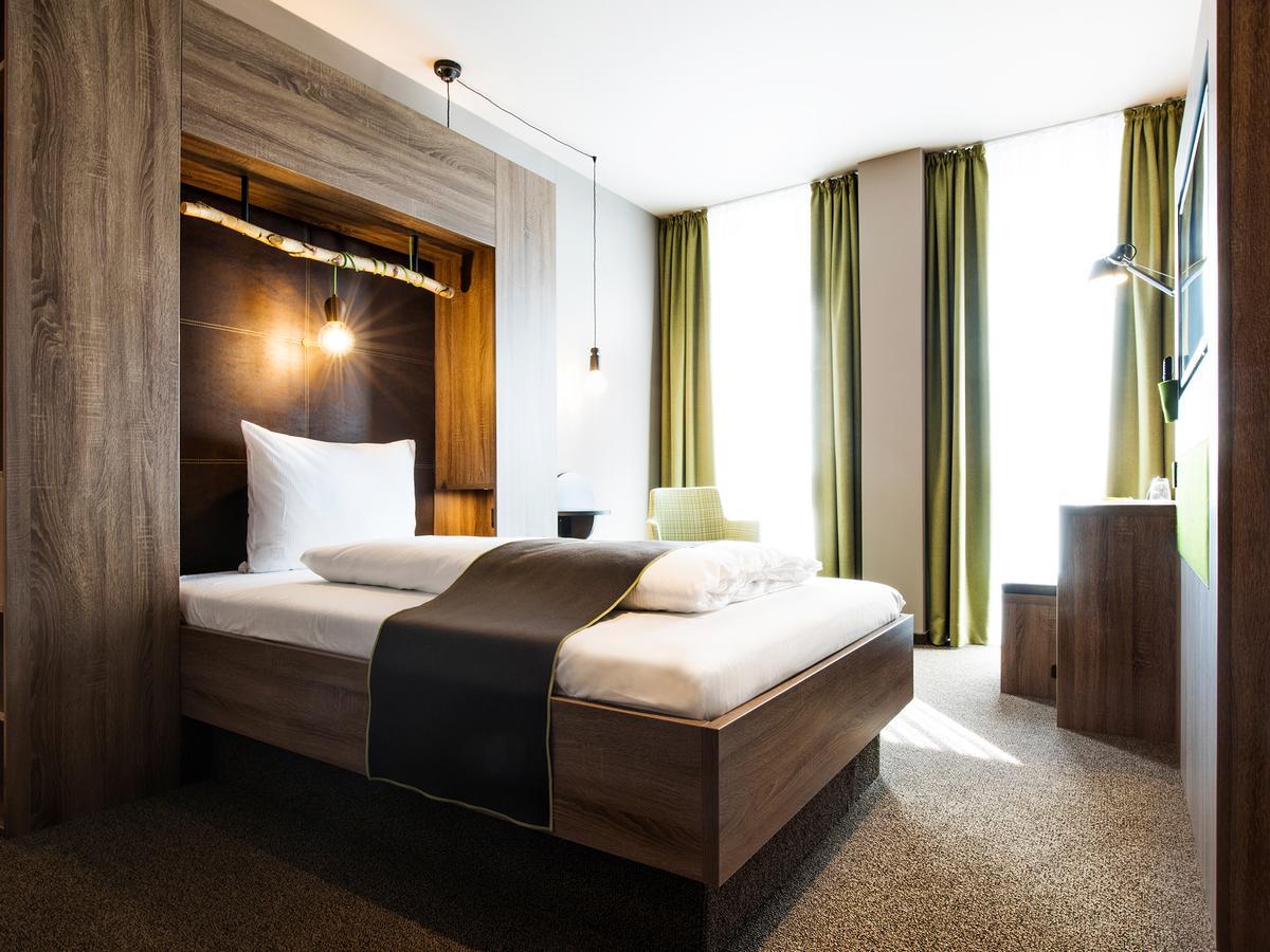 Riku Hotel Ulm Zewnętrze zdjęcie