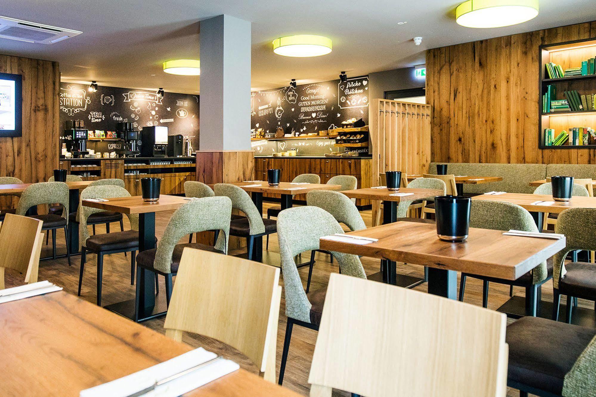 Riku Hotel Ulm Zewnętrze zdjęcie